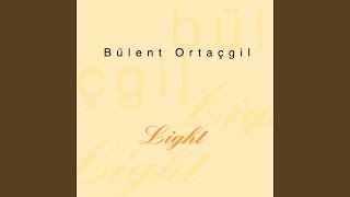 Video thumbnail of "Bülent Ortaçgil - Eylül Akşamı"