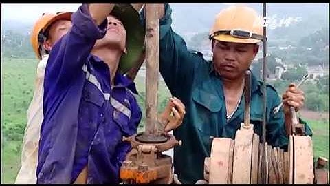 (VTC14)_Hồ Núi Cốc rò rỉ nước qua thân đập, uy hiếp vùng hạ du