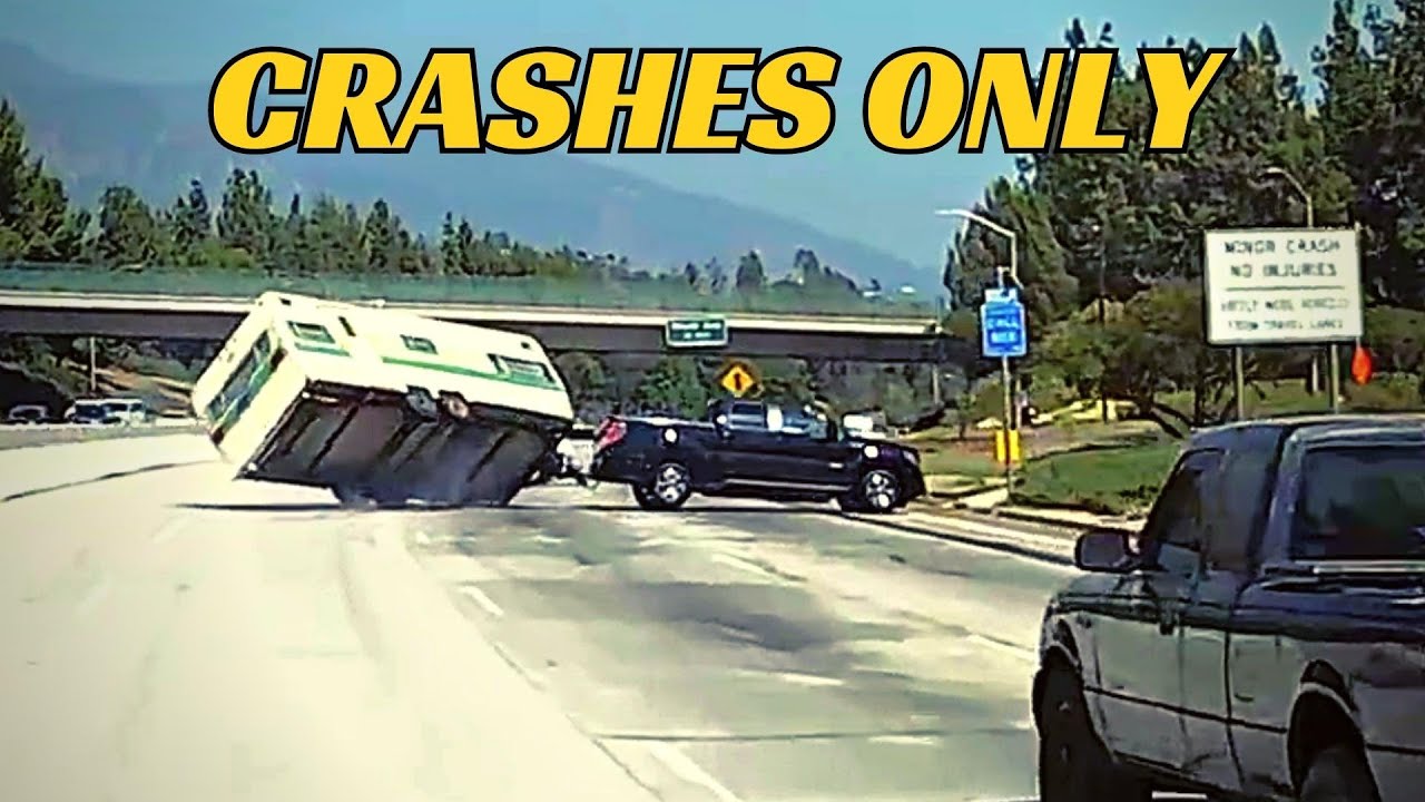 [6] Car Crashes in America (USA) Bad Drivers & Driving Fails