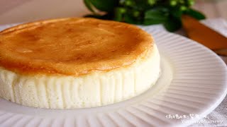 「舒芙蕾起司蛋糕。Souffle Cheesecake」內層卡士達醬。乳酪起司柔嫩細緻口感。日本甜點冠軍小山進! | 俏媽咪潔思米