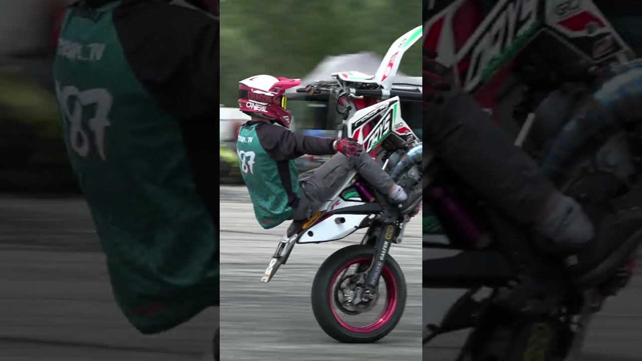 Supermoto No Hands German Stunt Week 22