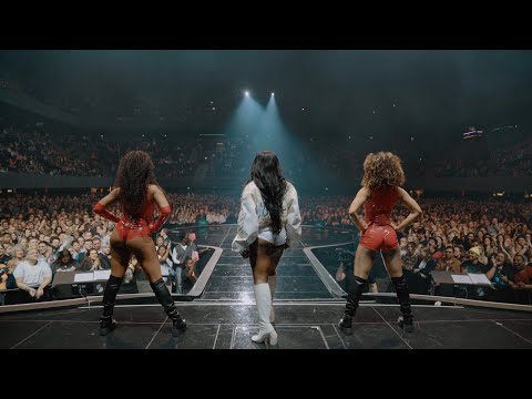 I WENT ON TOUR WITH LIZZO AND BODIED IT!