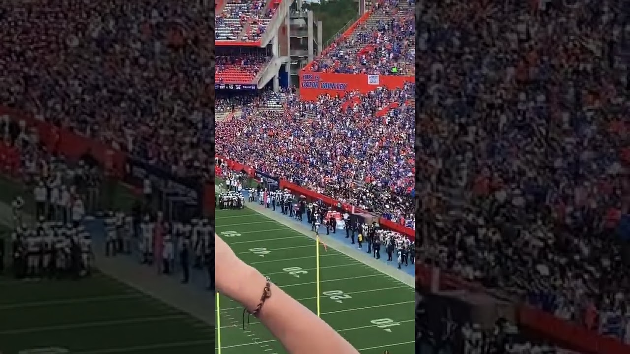 60,000 fans sing Tom petty I won’t back down in the swamp!!