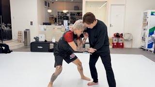 ジョリーが勝利の報告にきたので戦ってみた