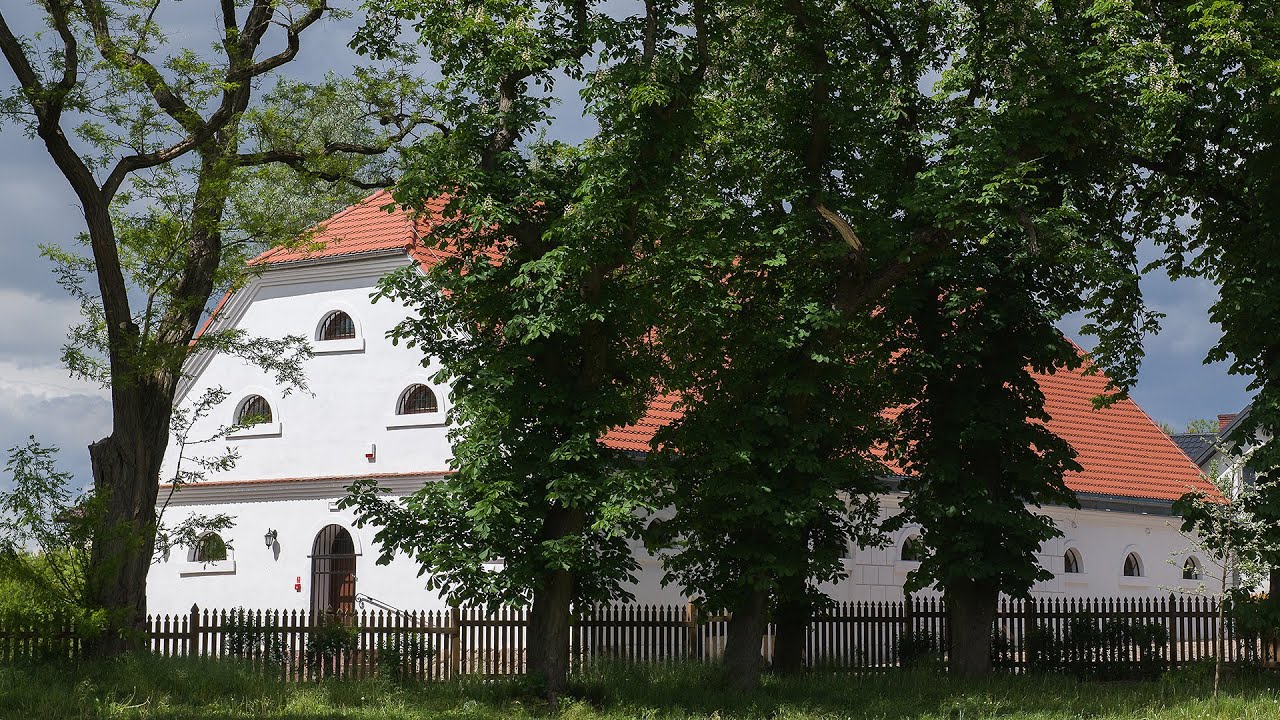 Spichlerz dworski w Kłóbce