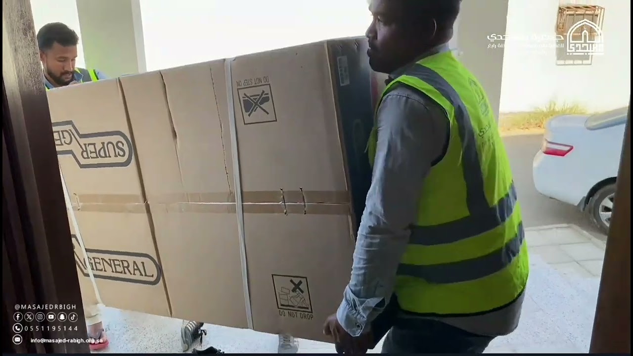 تغيير مكيفات مسجد عمر بن الخطاب برابغ