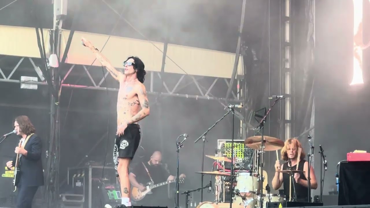 Palaye Royale -For You -  live in Berlin (21.06.25) 