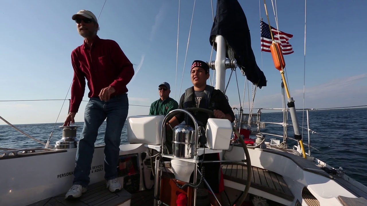 sailboat cruising great lakes