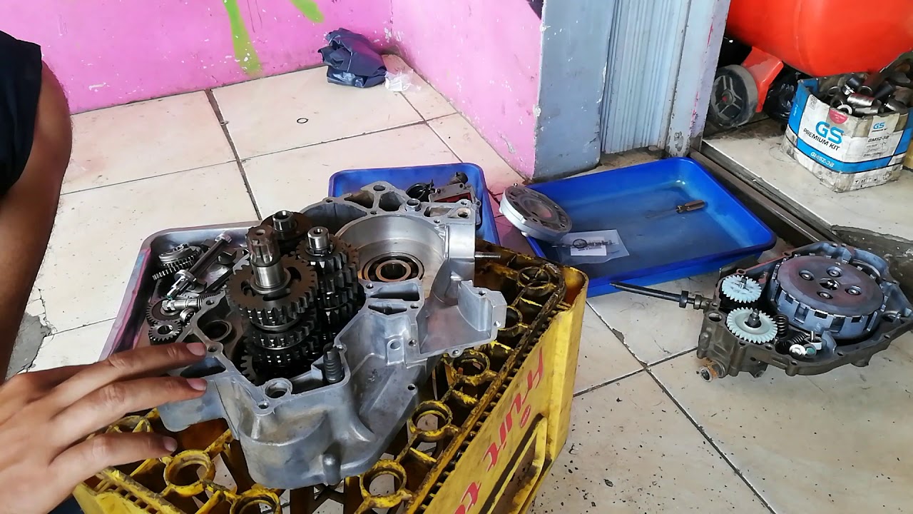 RAKIT MESIN NINJA PART 1 (BELAH MESIN NINJA 2TAK)