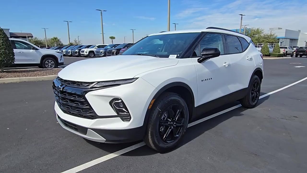 NEW 2026 CHEVROLET BLAZER FWD 4DR LT W/2LT at Don Mealey Chevrolet (NEW) 