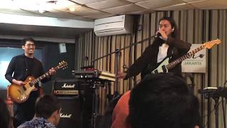 Download lagu Glaskaca - Semampumu (Live at Bunker 25/05/2019)