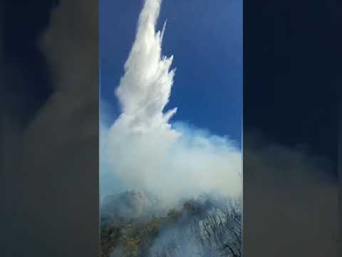 وحش إخماد الحرائق، طائرات كنادير canadair المغربية خلال إخمادها بعض الحرائق بالمملكة
