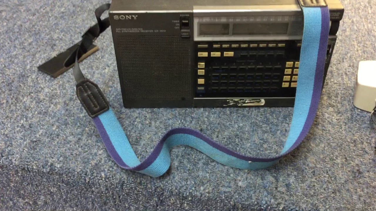 Sony ICF-2010 Radio - eval & repair - YouTube