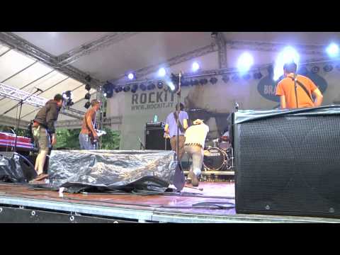 Fine Before You Came - Natale (Live @ MiAmi2011)