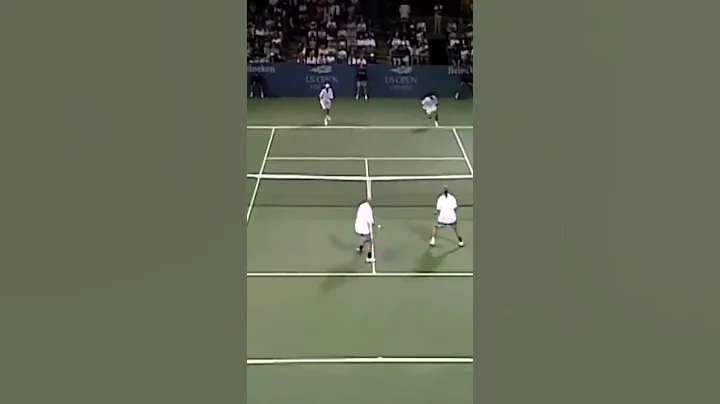 RIDICULOUS doubles rally!
