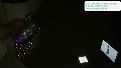 Quét mẫu 3D chi tiết mui ô tô bằng máy EinScan pro