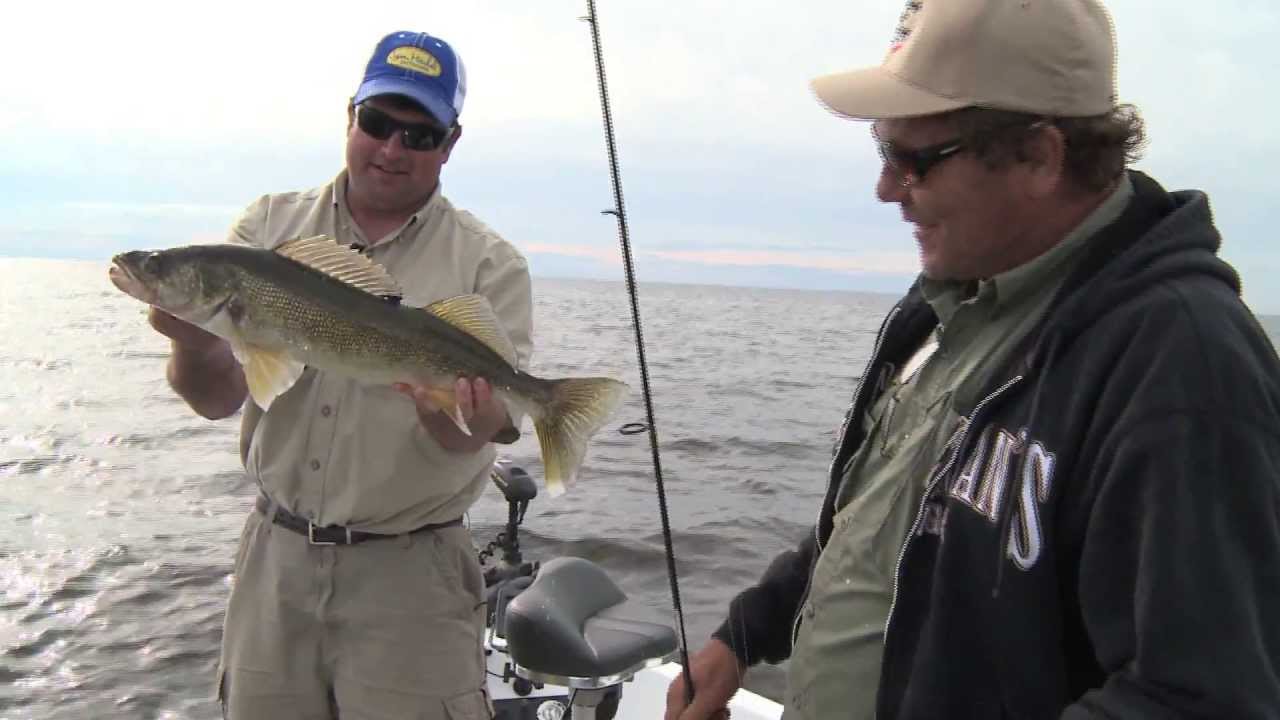 Anchor and Vertical Jigging Tactics for Spring Walleyes 