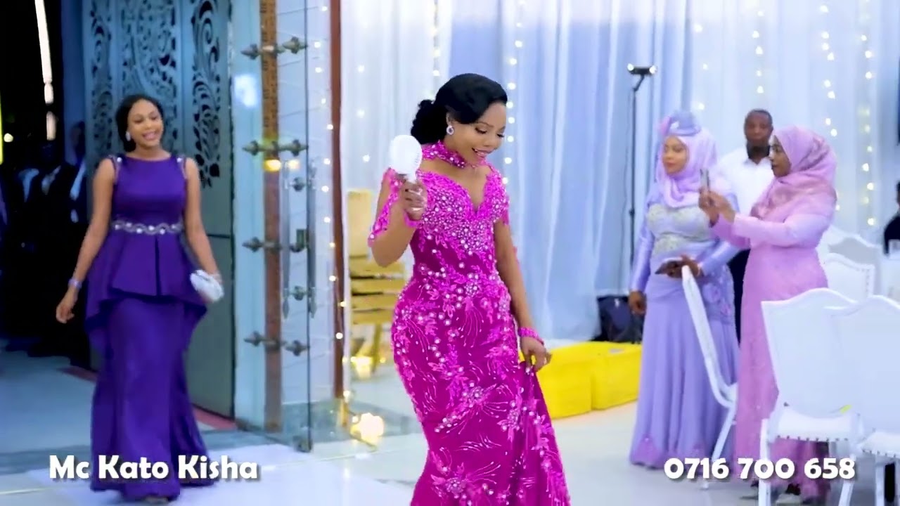 MASHAALLAH! BI NAJMA MREMBO MSOMI ALIYEJITUNZA AMBAYE VIJANA WENGI WALIMTAMANI HATIMAYE KAOLEWA