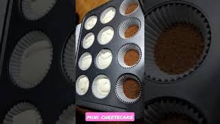 mini cheesecake