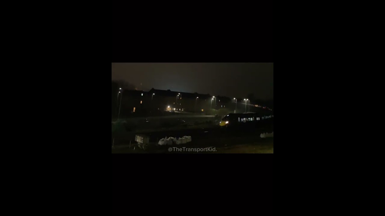 66306 doing a pathing allowance at Strood: 