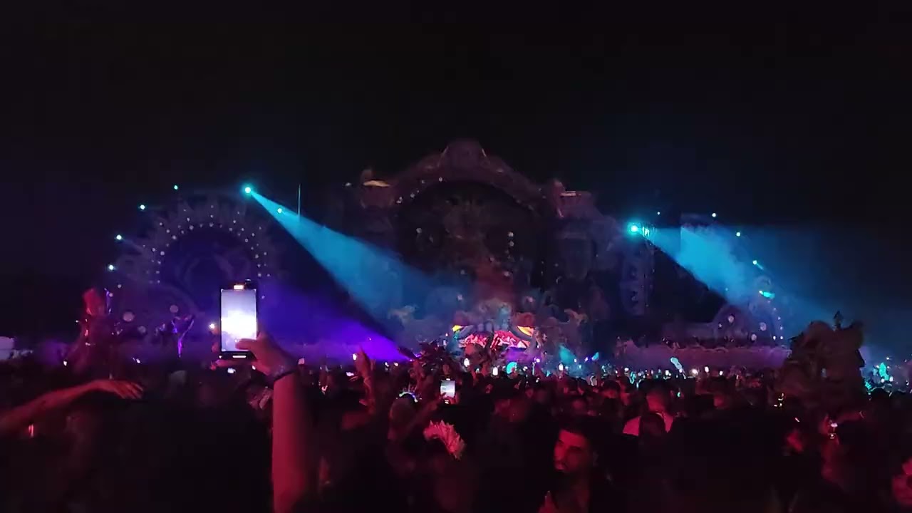 ADAM BEYER B2B ANDRES CAMPO ELROW MARBELLA 2024 