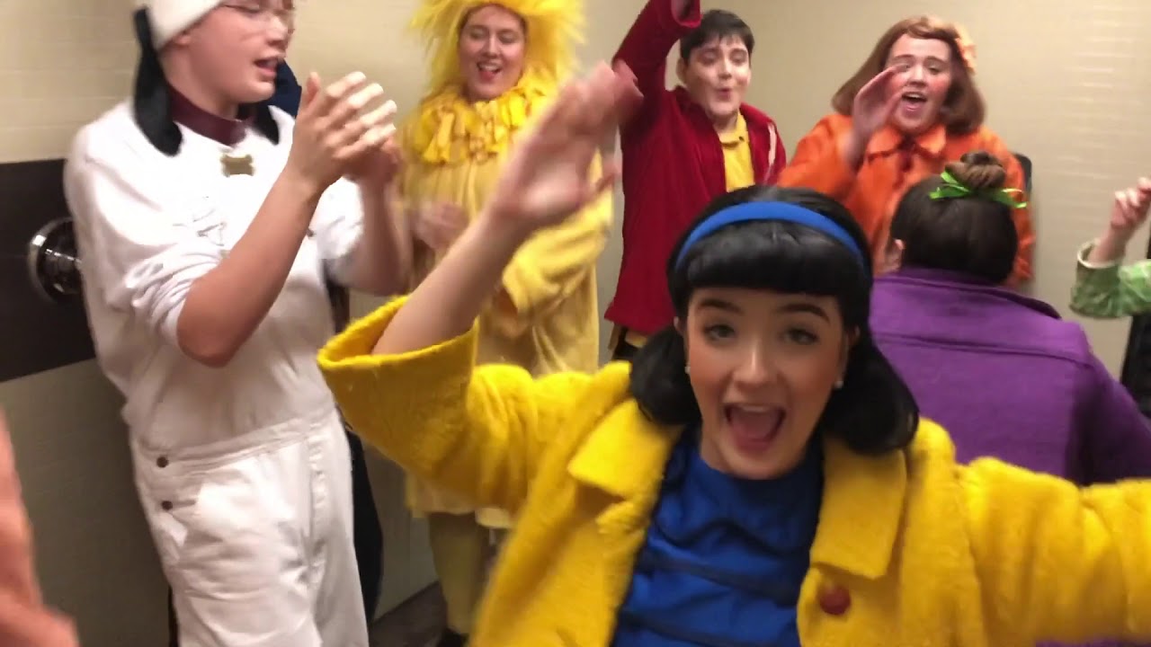 life facebook Vlogmas Ep. 1- Charlie Brown and My Birthday!