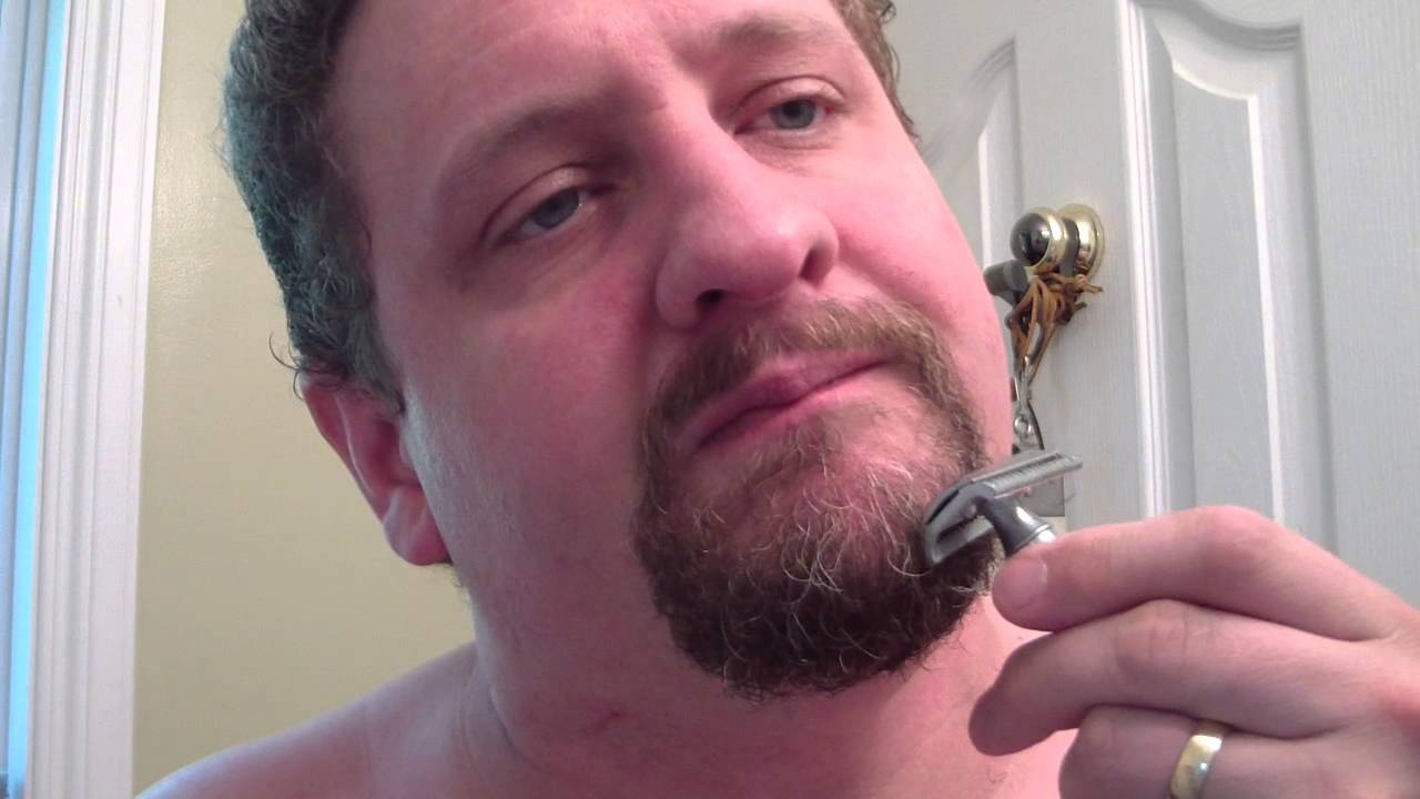 beard trimming razors