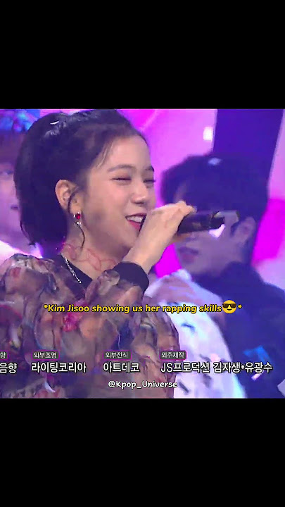 Jisoo vs Rosie singing singing Jennie and Lisa's rap 😂💕