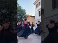 Испанские женщины танцуют на сцене в любом возрасте #shorts