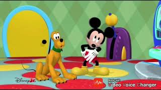 Lainey Wilson - Plutos Dinosaur Romp Audio