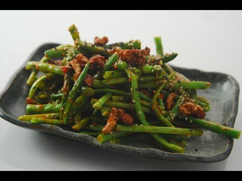 Chilli Bean Salad with Caramalized Walnuts | Chef Sanjeev Kapoor