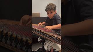 Junior Aytaç Doğan - Yalan Dünya #music #muzikmania #livemusia #müzik #neşetertaş #yalandünya