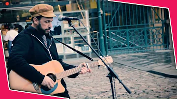 Mad World Rob Falsini Street Performer Guitar Cover by Tears for Fears Covent Garden, London