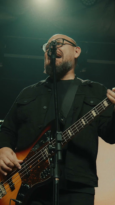 Cinco Pães e Dois Peixinhos - @QuatroporUmoficial