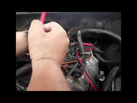 Video: Saan matatagpuan ang aking throttle position sensor?