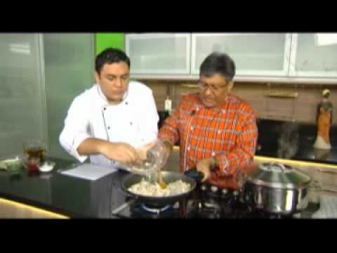 Vídeo: Como Fazer Sopa De Caranguejo