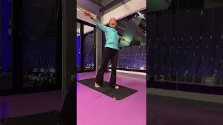 Live highlight dong stick - twisting left, teisting right#obliquetwist#corework#aidsindigestion