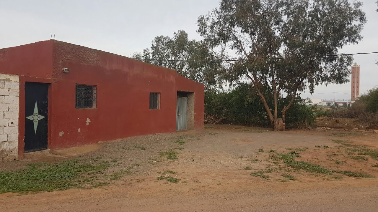 على الكودرون منزل🏡للبيع باثنين شتوكة مزود بالماء الصالح للشرب والكهرباء بتمن مناسب بدكالة