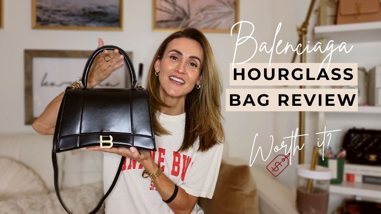 børste mentalitet Ministerium BALENCIAGA HOURGLASS MEDIUM BAG REVIEW 2022 + WHAT FITS IN IT - YouTube