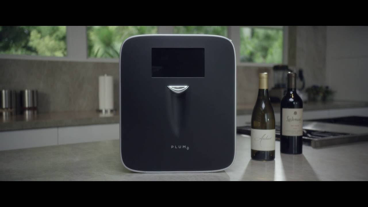 Plum is a High-Tech, Futuristic Wine Dispenser that Guarantees the Perfect  Pour