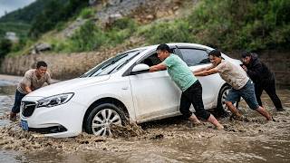 Accidents likely on roads with water Drivers slow down Be careful on wet roads