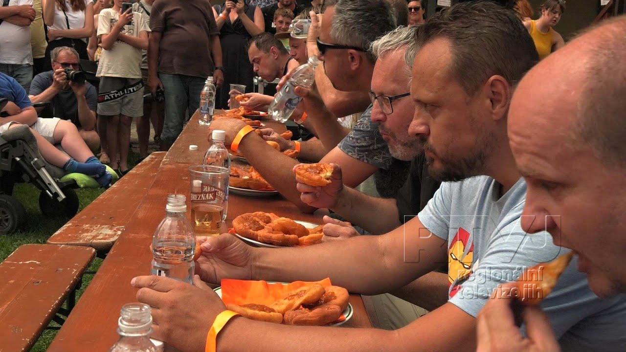 Velkopavlovické Meruňkobraní přilákalo spoustu meruňkových gurmánů