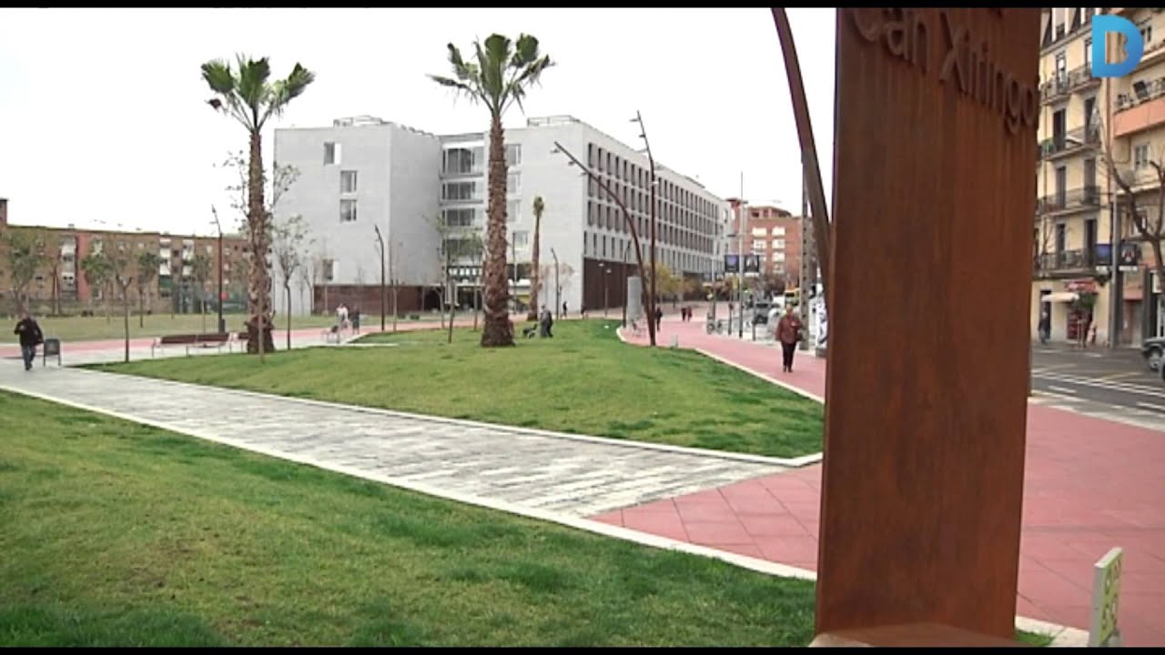 barcelona catalonia plaza hotel De cotxeres d’autobusos a Jardins de Can Xiringoi