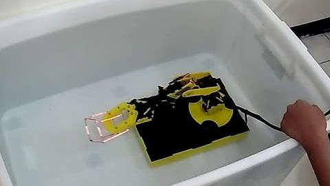 Low Cost Underwater Manipulator Robot Driven by Position Control Joystick