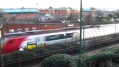 T48-V07-Cross Country Voyager Passing Meadowhall from footpath
