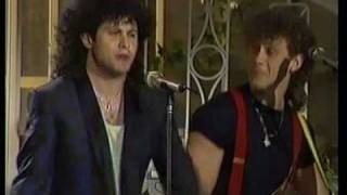 Loretta Goggi presents STOOTOOTRUCK - TUTTI X 1, 1 X TUTTI