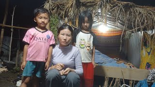 A peaceful life for the three of us—I love my little family. A peaceful life for the three of us—I love my little family.