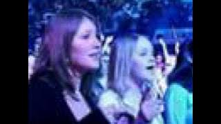 ATOMIC KITTEN - Whole Again_Live at Wembley (2004)