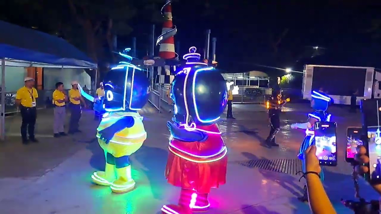 BELOVED ENCHANTED KINGDOM CHARACTERS PARADE ON 30TH ANNIVERSARY #enchantedkingdom #parade   #eldar 