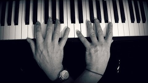 BOOGIE WOOGIE: HOW TO PLAY WITH BOTH HANDS!!!